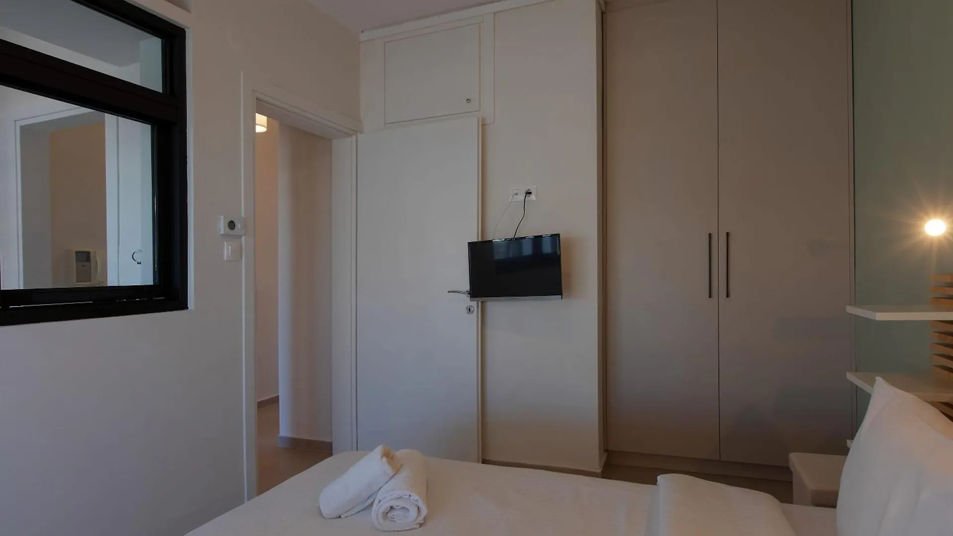 New Cozy Apt With Balcony Close To Analipsi Metro Thessaloniki 0*,