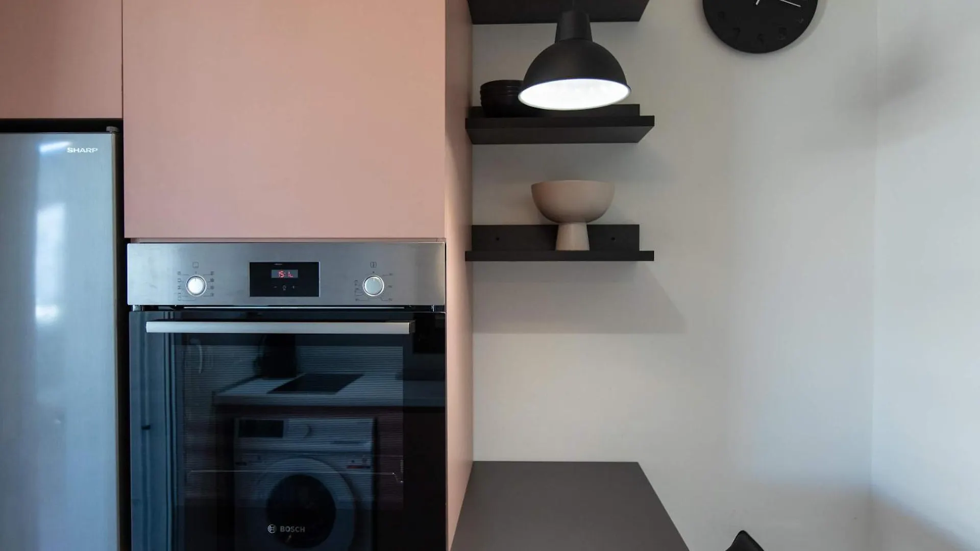 New Cozy Apt With Balcony Close To Analipsi Metro Thessaloniki Greece